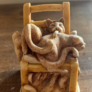 Harmony Kingdom Rumble Seat Cat